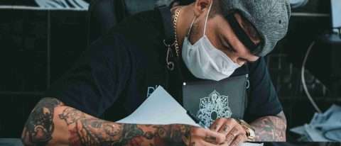 PREVENZIONE DEI RISCHI SANITARI CONNESSI ALLE ATTIVITÀ DI TATUAGGIO