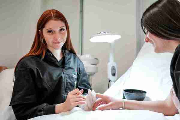 corso di estetica a milano (6) corso di estetica a milano (6)