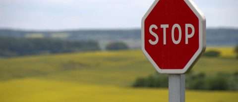 segnaletica stradale: segnale di stop