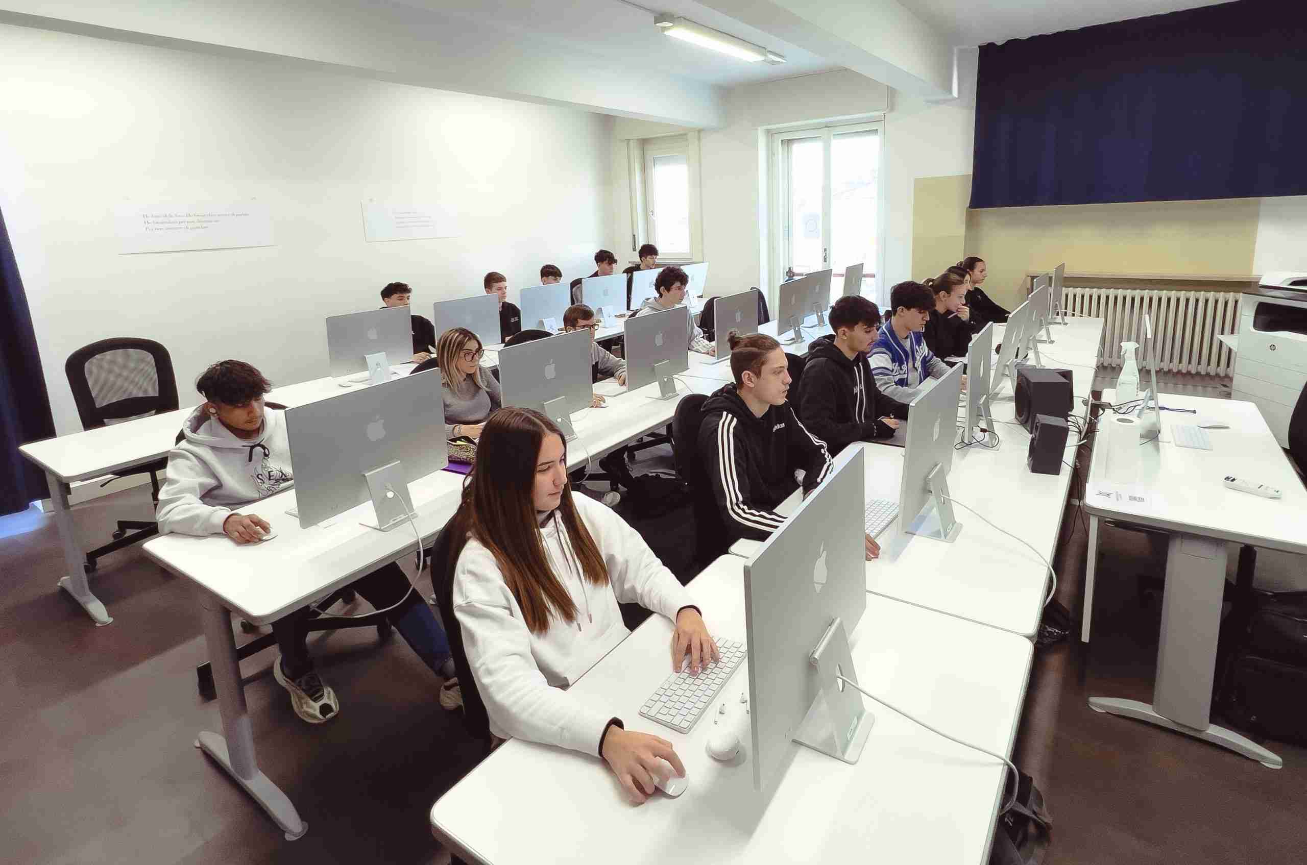Corsi di grafica gratuiti: dove farli e quanto durano