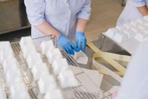 CONFEZIONAMENTO PRODOTTI ALIMENTARI A CAPRIATE